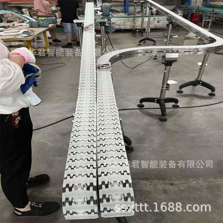 10柔性链输送线水平轮弯输送链纸箱袋装软包平板爬坡输送链