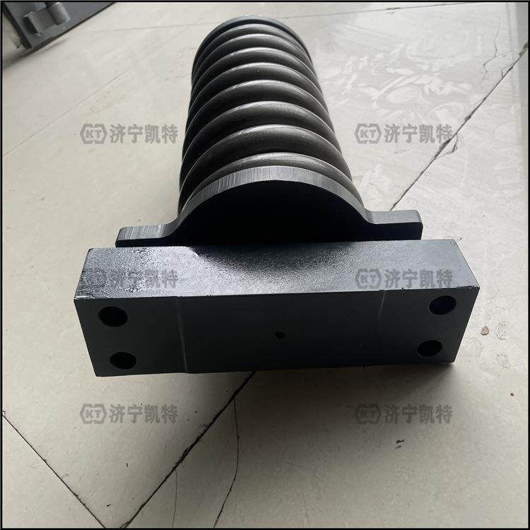 201-30-81201涨紧装置 挖掘机底盘件 履带张紧弹簧油缸PC60/70
