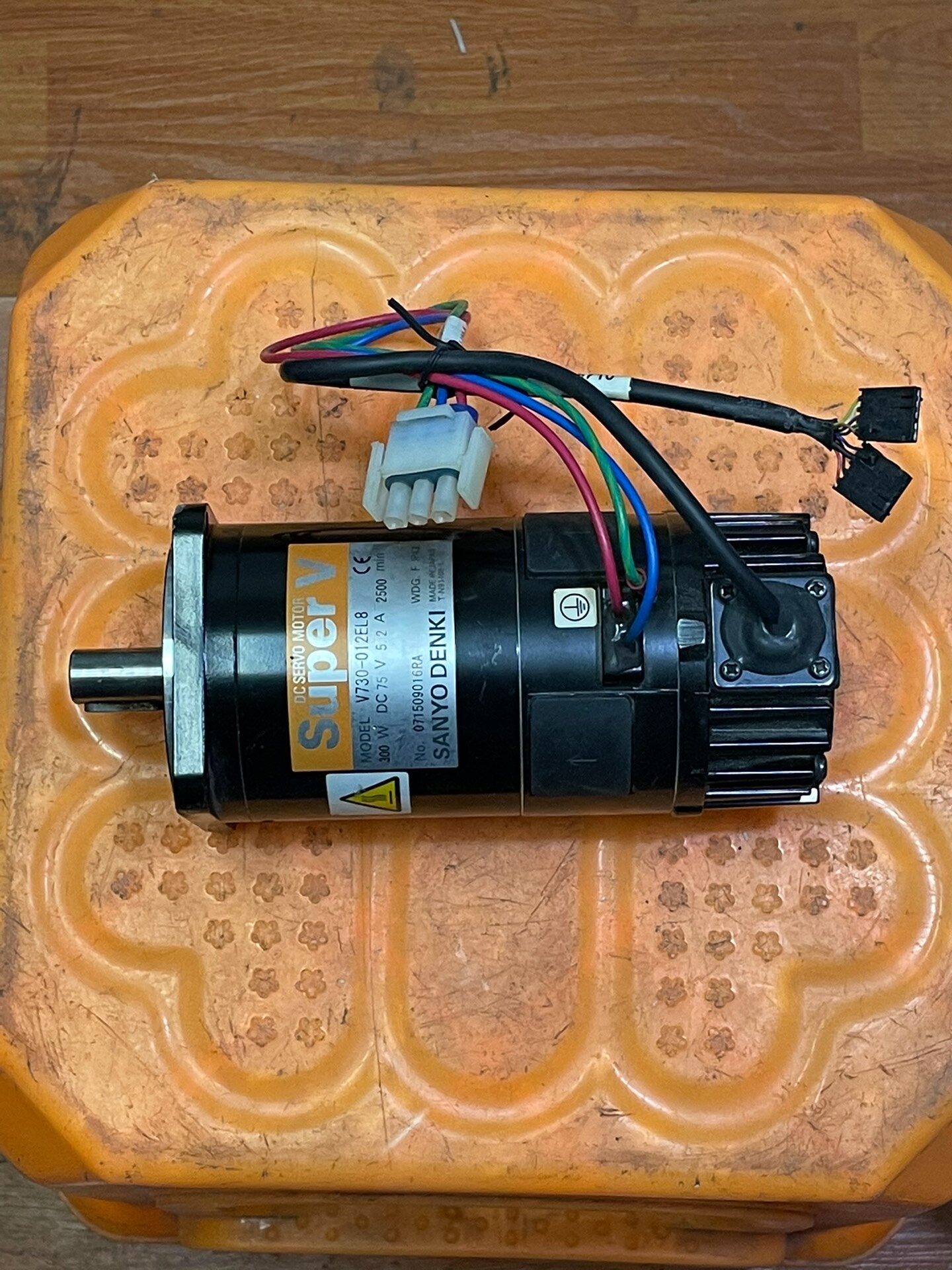 SANYO电机 V730-012EL8 实物拍摄，拆机包好。