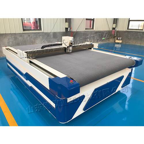 汽车座套激光切割机 自动送料汽车内饰剪切机 非金属材料下料机