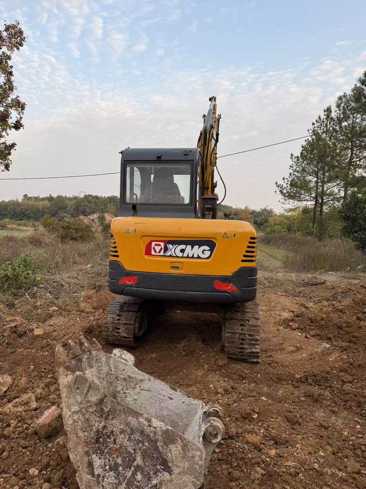 12月11日金华徐工60挖掘机带破碎锤挖斗网络拍卖公告