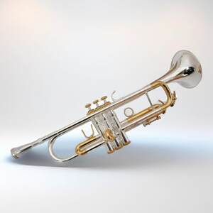 厂家销售宫泽风镀银小号乐器降B调三音铜管吹奏专业演奏初学乐队