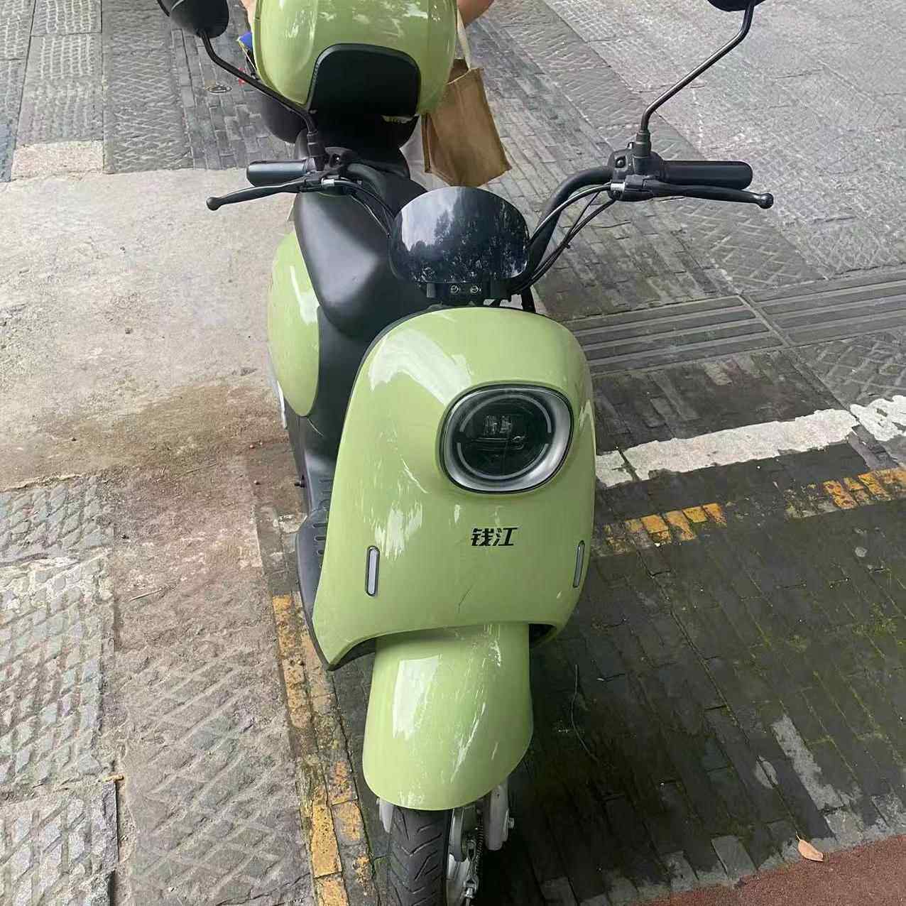 适用赛鸽E5Mini电动车外壳塑料件广环E5前围前泥瓦边条星光国威原