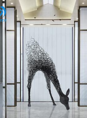 创意铁艺镂空鹿雕塑大堂售楼处展厅广场户外园林摆件金属几何动物