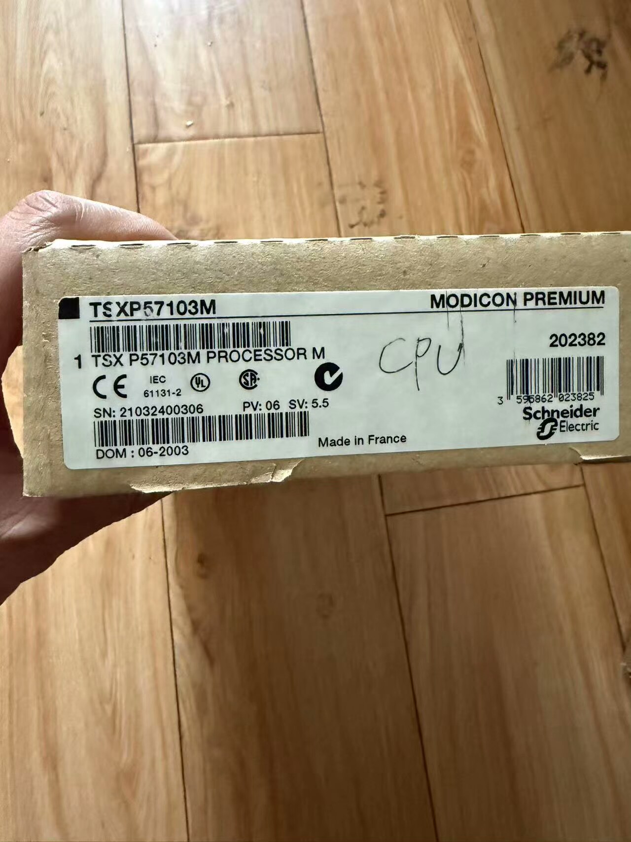 施耐德tsxp57103m ，全新非翻新，功能包好，需要者请