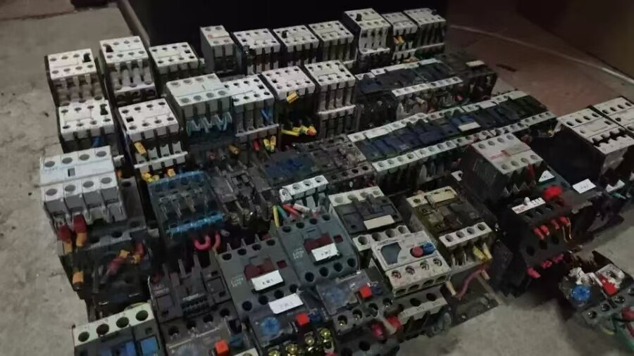 4月10日南京处置废旧接触器一批40个，打包处理可代发物流网络拍卖公告