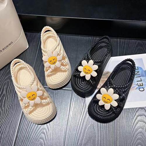 拖鞋夏外可爱花花百搭其他拖鞋