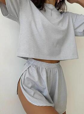 Women's Casual Loose-Fit Striped Knitted Top