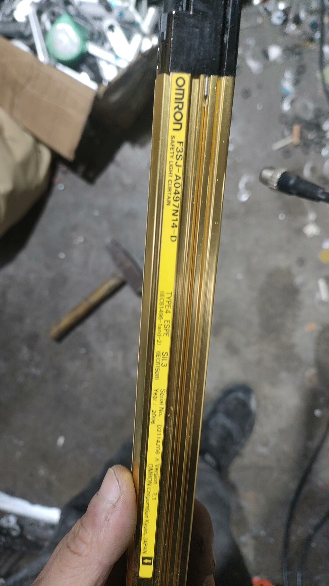 闲置一个，欧姆龙安全光栅F3SJ-A0497N14D议价