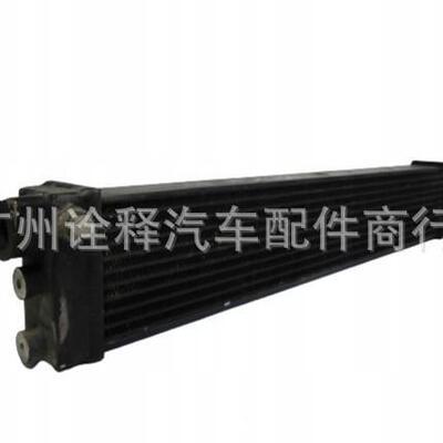 适用于奔驰W204/C63/W211机油冷却器20950001002305001200