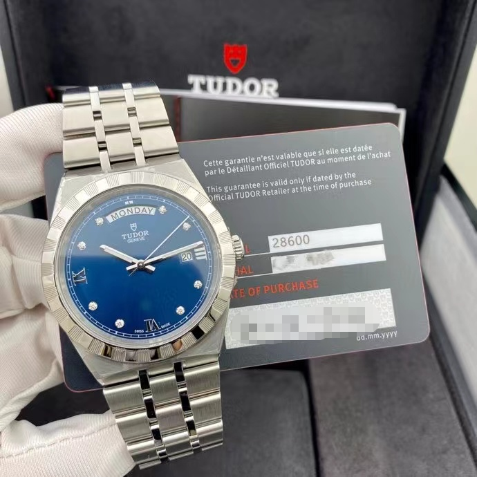 99新全套未使用41mm帝舵皇家系列M28600-0006自动机械男腕表5折