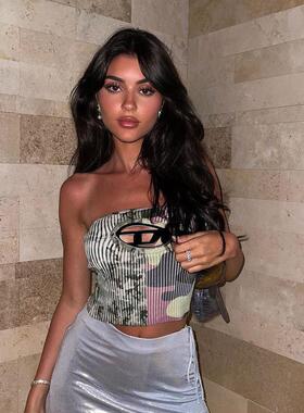 Embroidered word buckle printed strapless vest for women