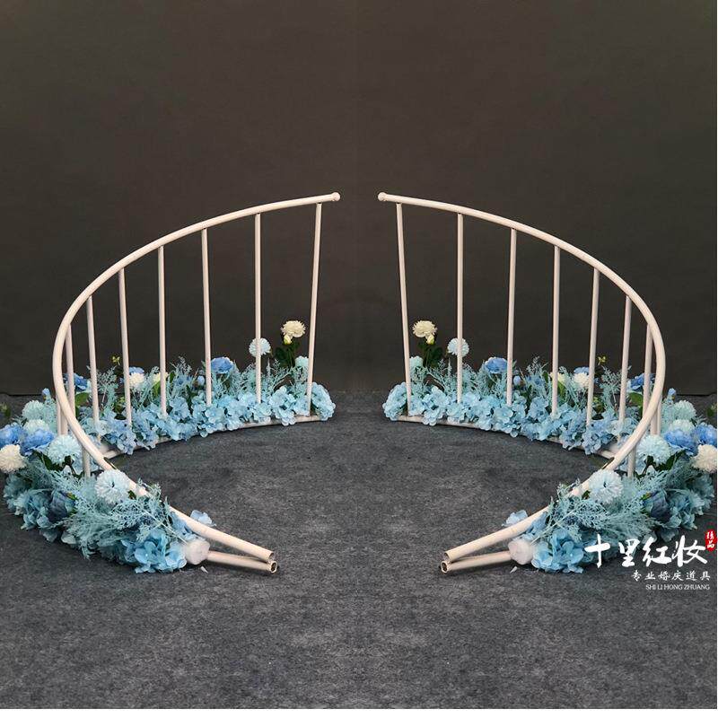 2019婚庆道具铁艺弧形围栏 婚庆舞台装饰 铁艺弧形栅栏婚礼路引