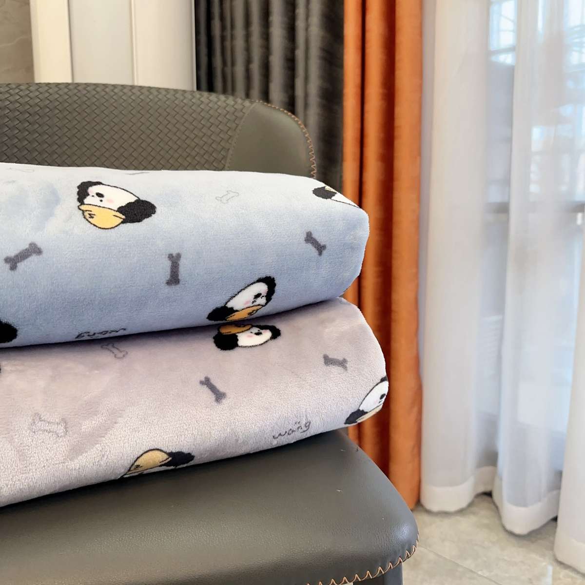 出战盖宿舍沙发iyr7暖盖暖毯毯秋冬ins布丁波温暖狗点の休闲可爱