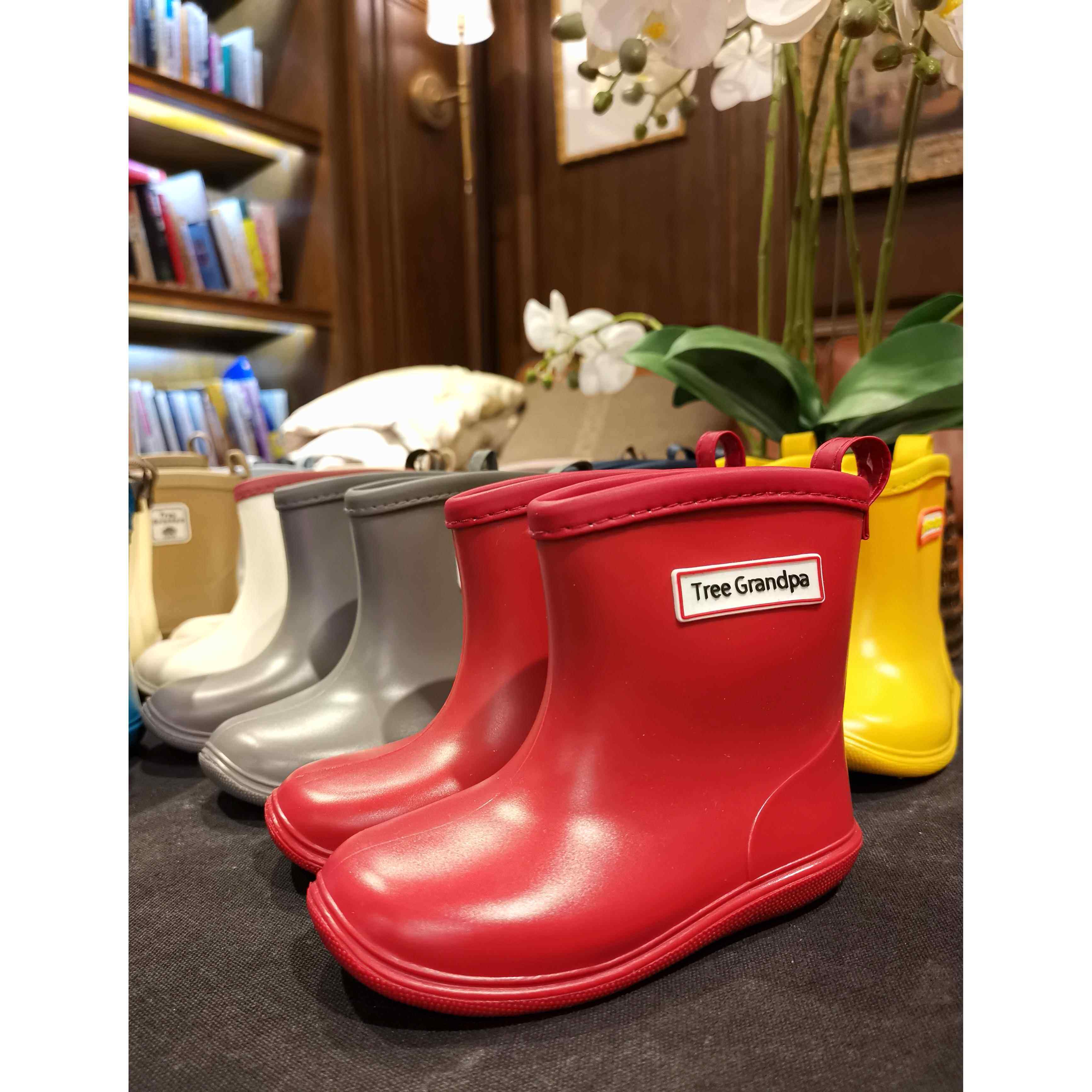 简约时尚儿童雨鞋外穿防滑软底轻便男女童宝宝中筒雨靴幼儿防水鞋