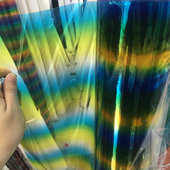 厂家直销0.4mm厚彩虹TPU膜渐变TPU薄膜 饰材料 手袋箱包创意DIY装