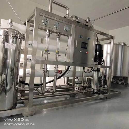 做矿泉汁水纯净水瓶装设小生产厂家果茶饮料功能饮料自动灌备VBW