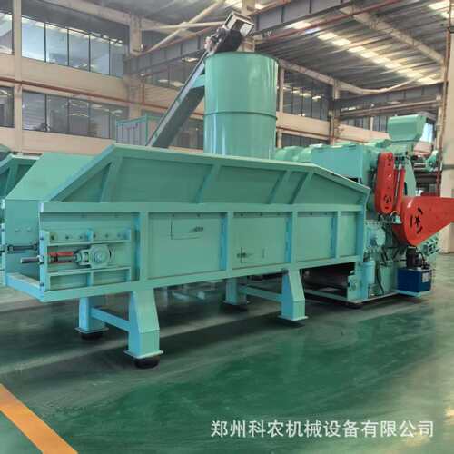 硬柴杂木材综合粉碎机油机型强大制进废木料树根VXE建筑模板料破