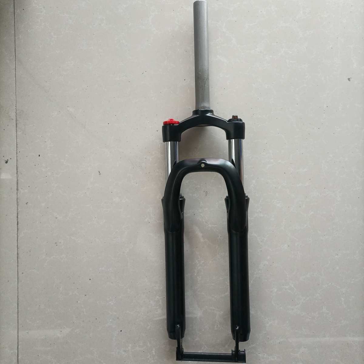 26山地自行车无牙纹碟刹肩控锁死避震前叉弹簧减震叉子可定制LOOG