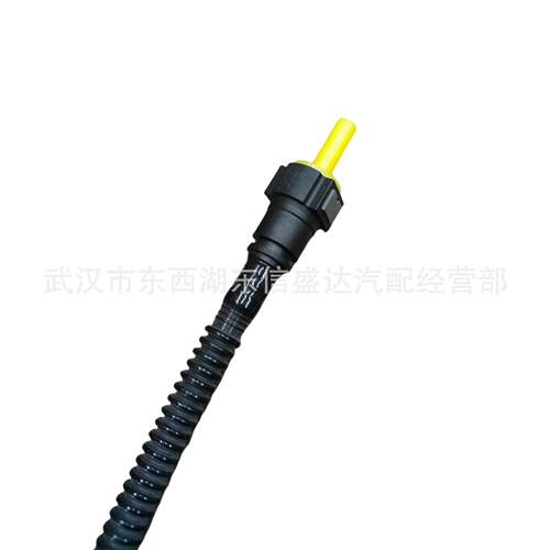 汽车配件适用标致雪铁龙T93刹车油壶管 OE:9803439180 优势供应