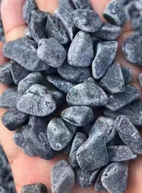 深灰石子磨圆石子水洗石胶粘石深灰色洗米石庭院枯山水造景砾石