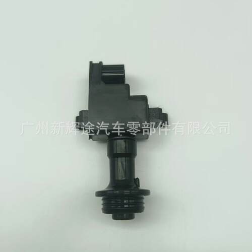 22448AA100 22443AA100点火线圈适用日产GLORIA XI