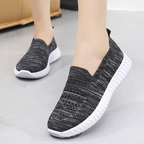 高档老北京布鞋妈妈鞋软女舒适闲老底年休春步秋奶奶一脚蹬女鞋健