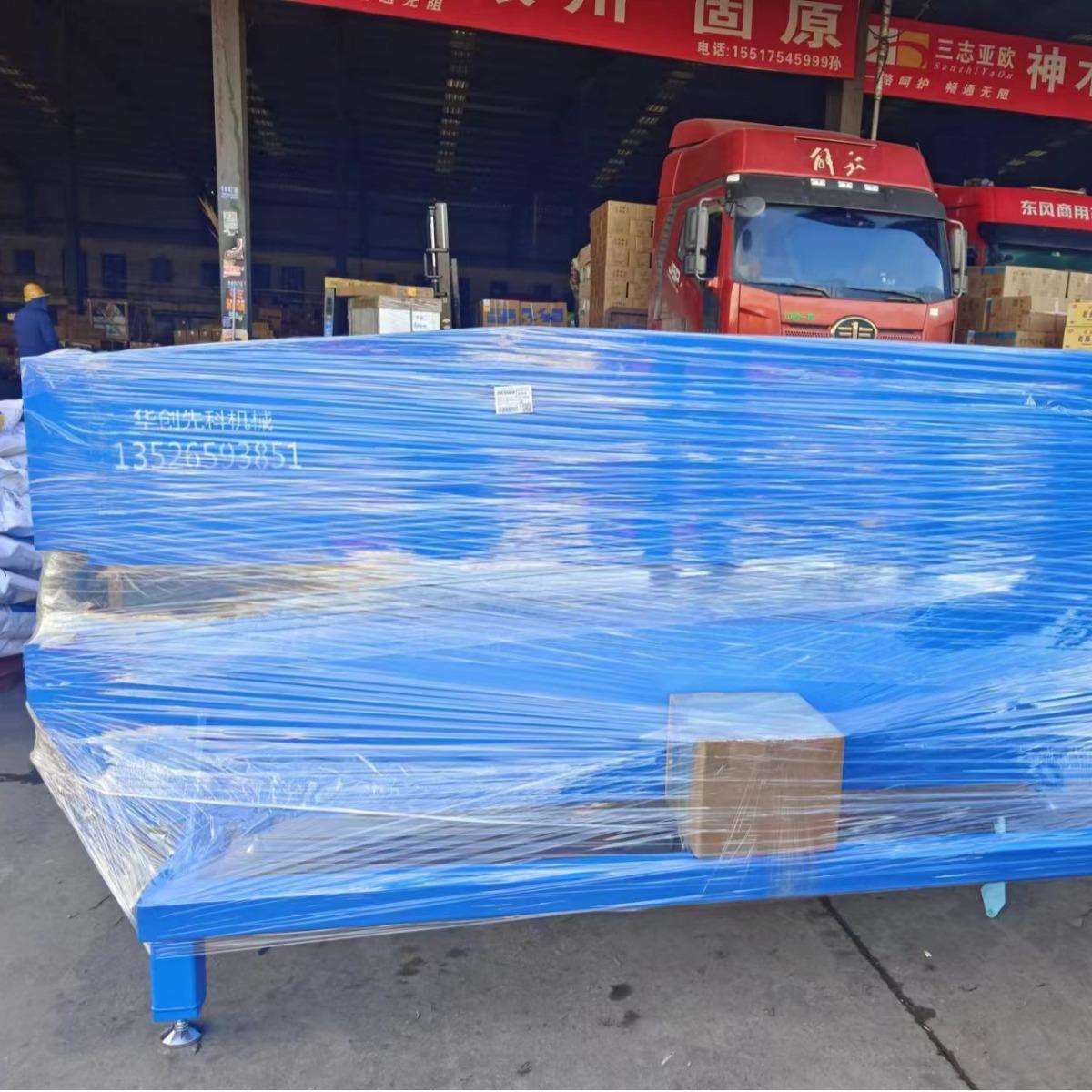 全自动台式铆钉扣钉机 方牌圆牌滑槽扣压机 交通标牌自冲铆接机