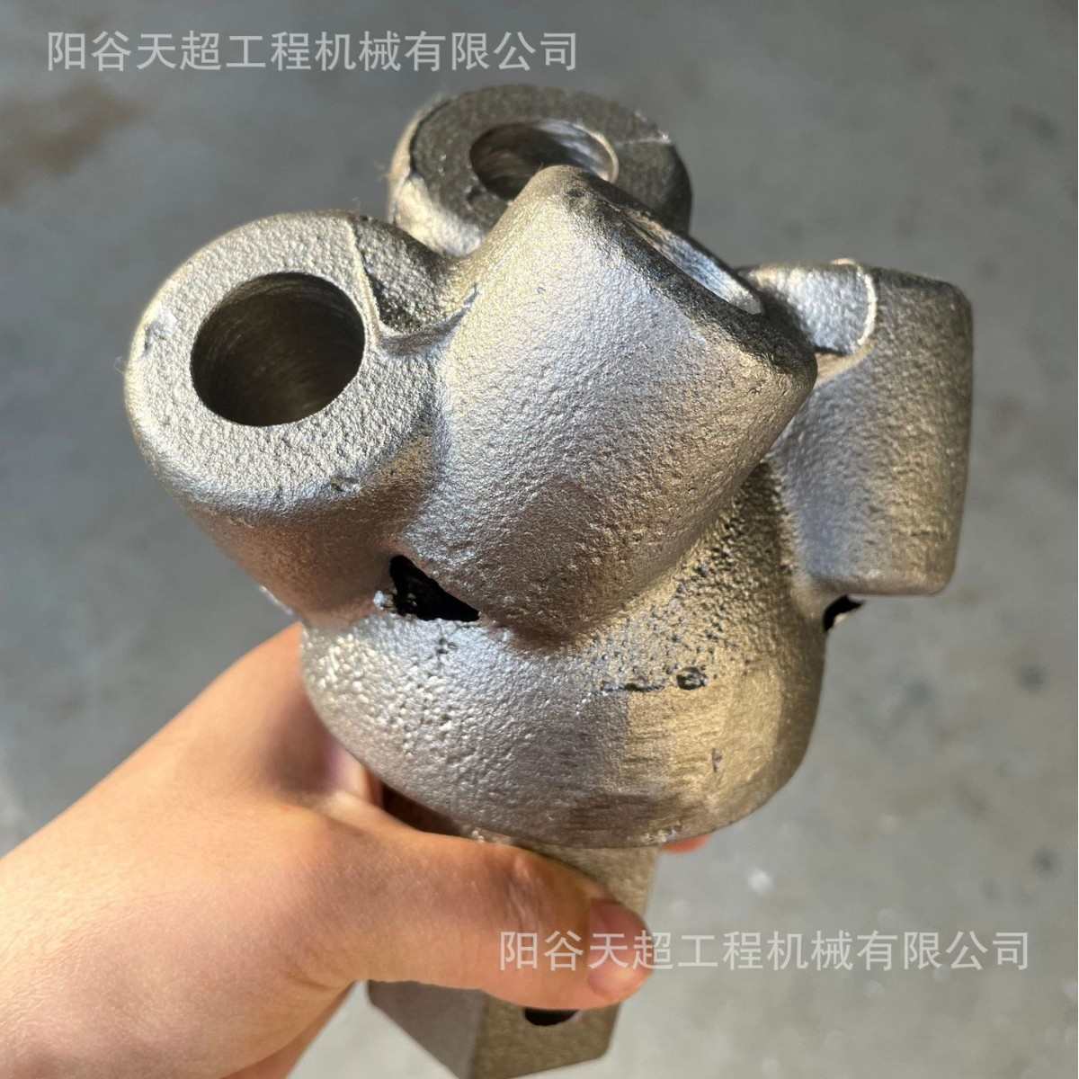 螺旋钻机四分头中心齿配件精钢制造矿四分冲击钻头耐磨施工钻头