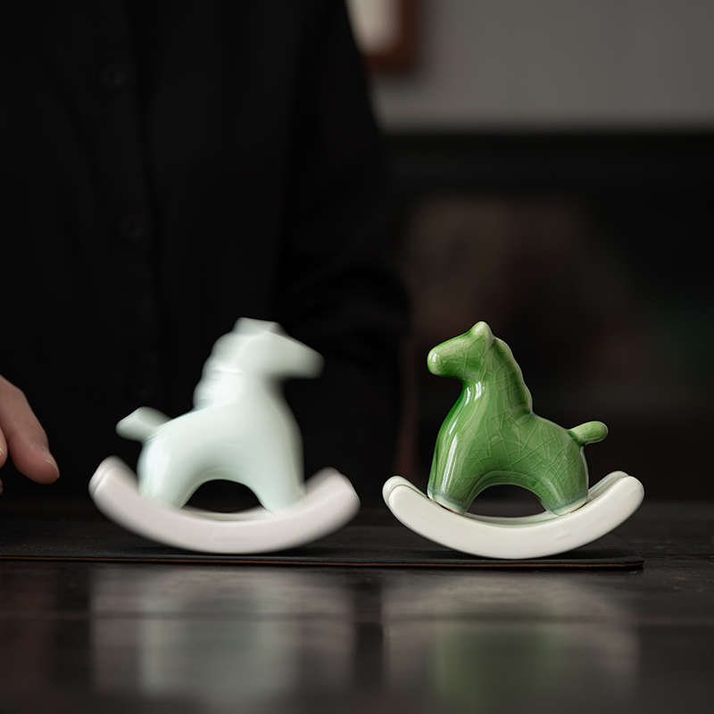 绿马 摇摇马 陶瓷工艺品摆件创意家居茶盘茶桌禅意职场工位装饰品