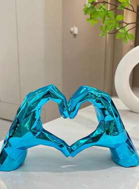 tk爆款爱心手摆件客厅玄酒柜关电视柜树脂装饰品美式