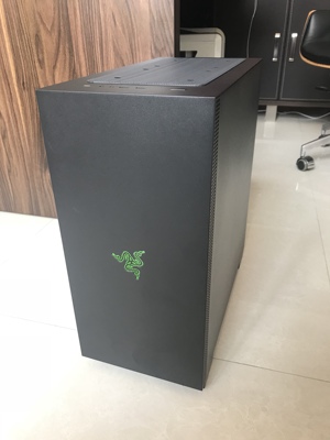 大神揭秘质量名龙堂i7 9700K/RTX2080电脑主机怎么样，新手吐槽评测不容小看