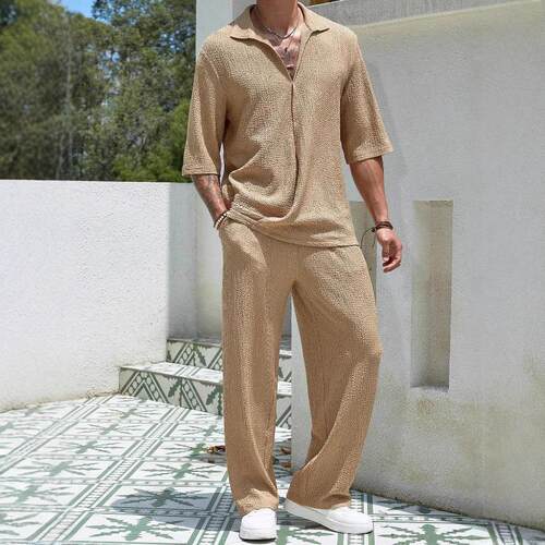 Men's Solid Textured Jacquard Collared Blouse & Drawstring P