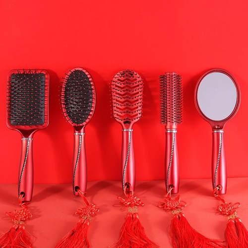 结婚梳子陪嫁婚礼男士唇部磨砂膏