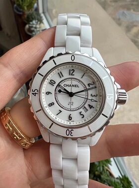 先鉴后发98新香奈儿J12系列H0968白陶瓷33mm石英女士腕表