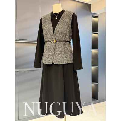 时尚洋气妈妈装马甲套装秋新款上衣气质百搭中老年连衣裙子两件套