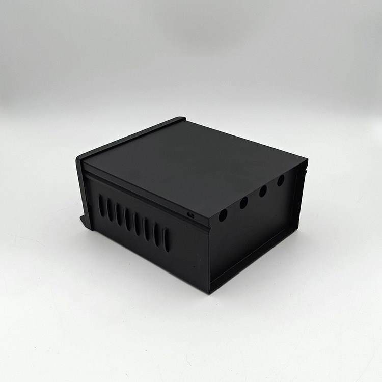厂家直供变压器外壳黑色开关电源盒防雨箱三种尺寸可选侧面透气孔
