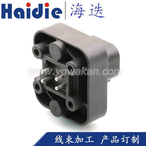 DT15-4PB 黑色连接器4孔汽车插件/线束护套