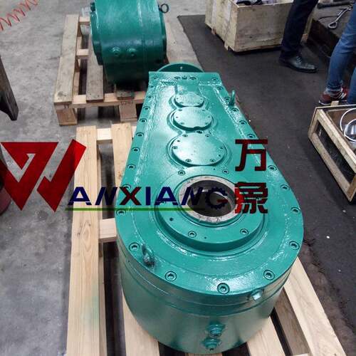 沧州万象LJJ205拉矫机驱动速机冶金速机立式速器