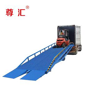 移动登车桥大吨位液压升降斜坡集装箱装车坡道手动液压移动登车桥
