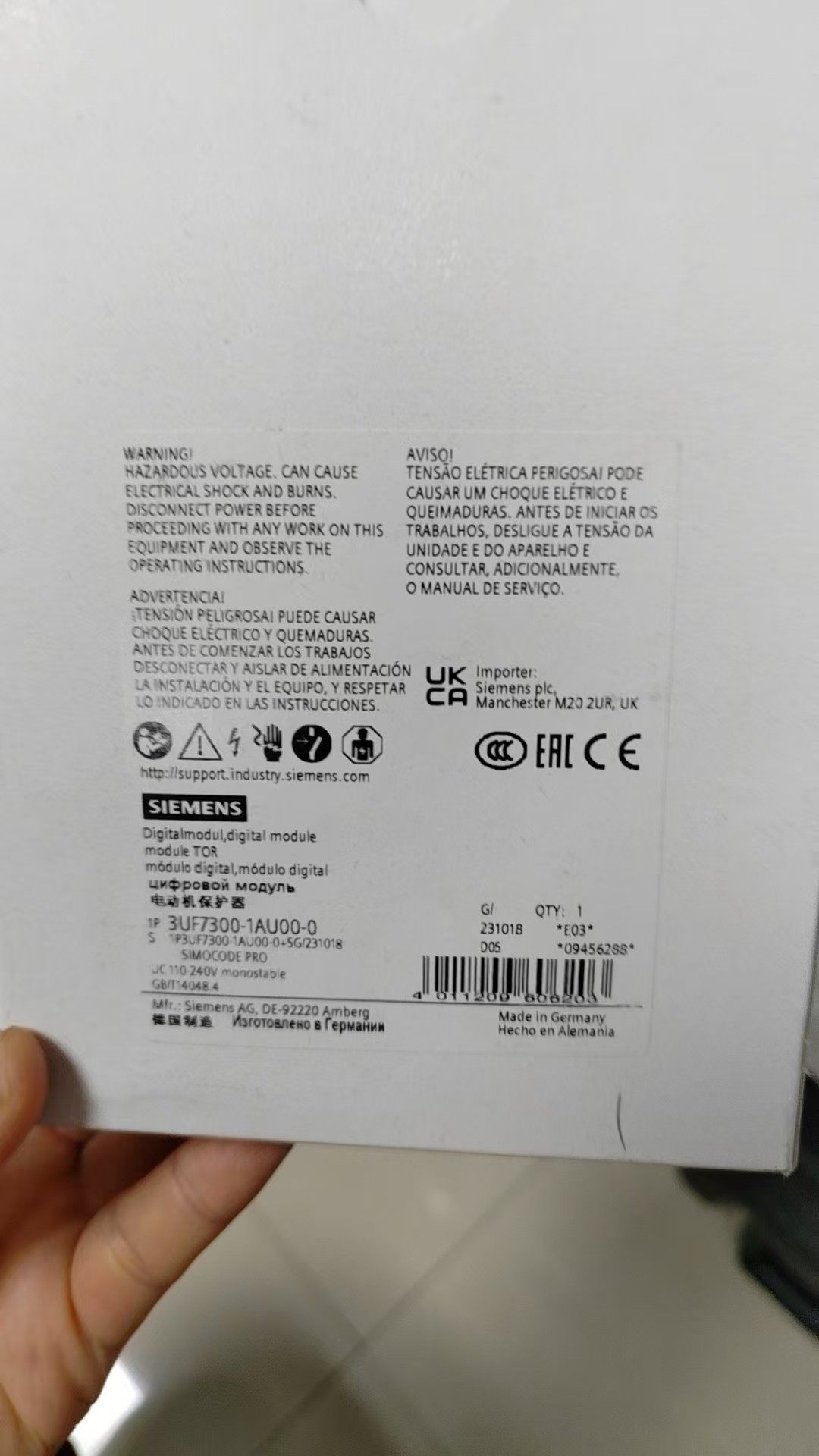 西门子马达保护器3UF7300-1AU00-0便宜卖，全新原