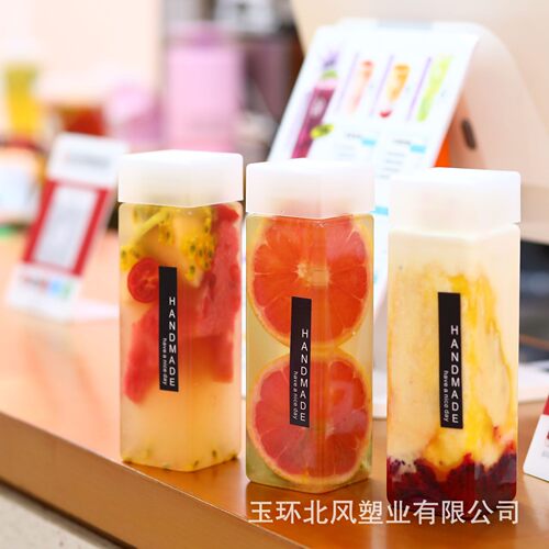 一次性奶杯子意创方茶形盖塑料瓶外卖果汁饮料瓶带打JBT包奶茶瓶