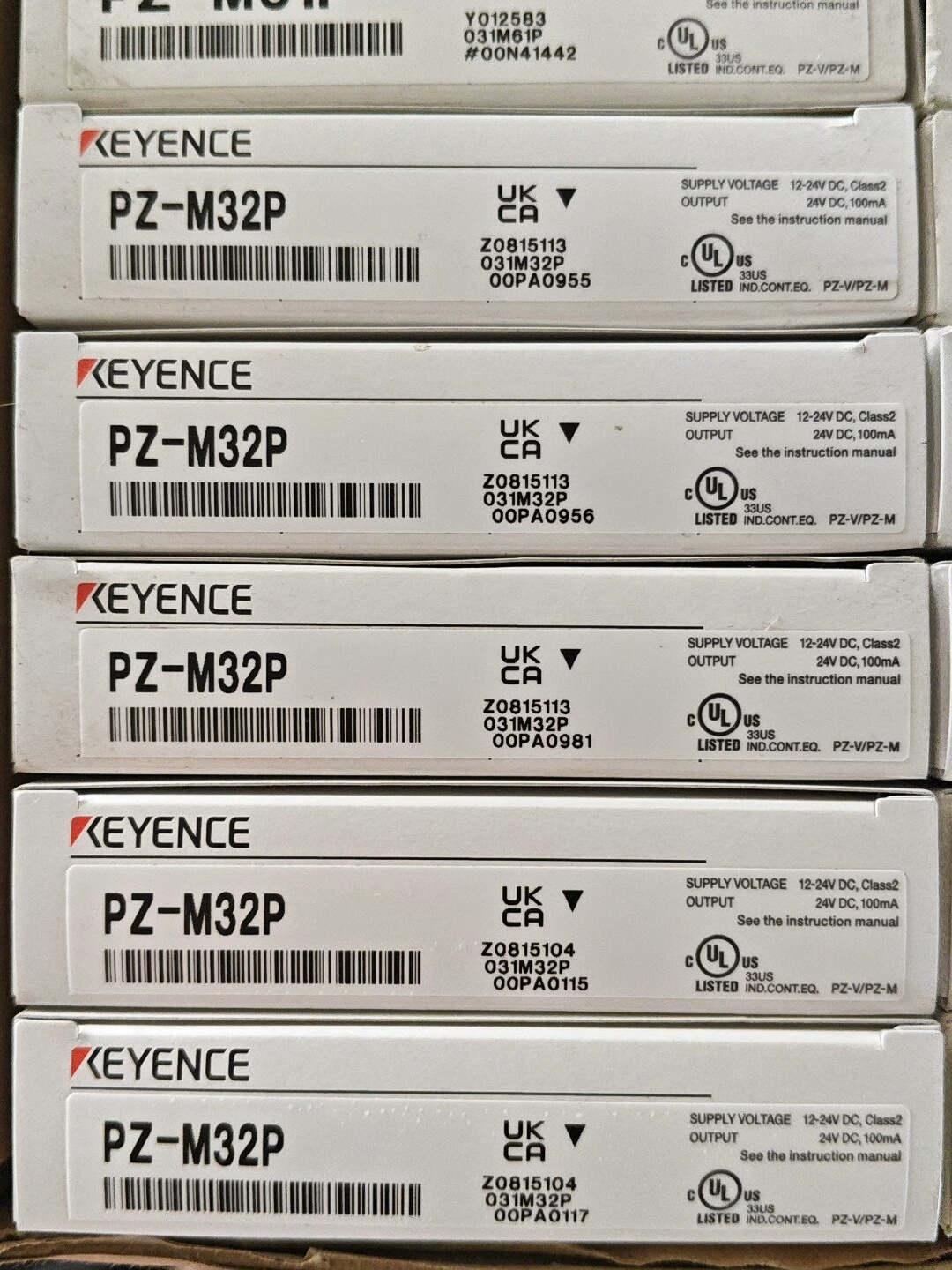 基恩士PZ-M32P光电传感器，全新原装正品，盒码一致！配件