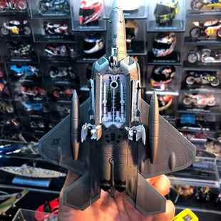 新款 斗机战成金属模飞型带武器舱支架起落架 合品金机F22猛禽隐形