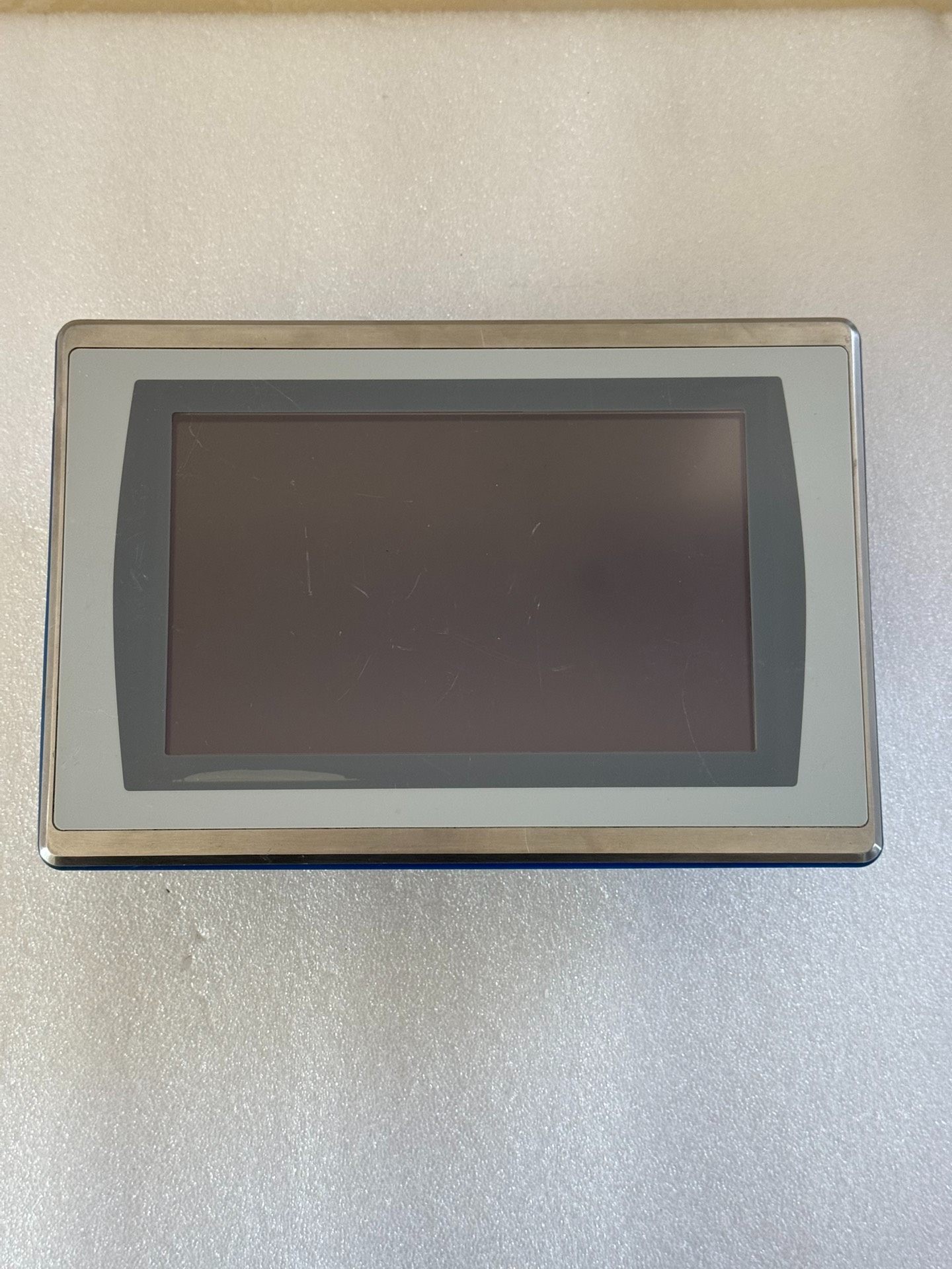 2711P-T9W22D9P-BSHK，AB罗克韦尔，