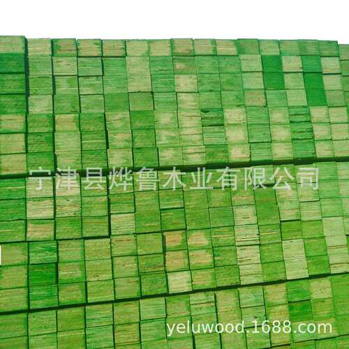 俄罗斯松木价格出口大型机械包装用LVL木龙骨厂家四川