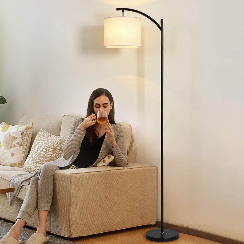 跨境落地灯简约北欧led客厅卧室床头灯落地台灯沙发支架智能灯具
