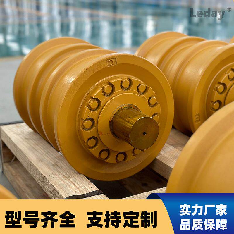 源头工厂厂家直销D8KD8ND8RD5B单双边支重轮四轮一带底盘件