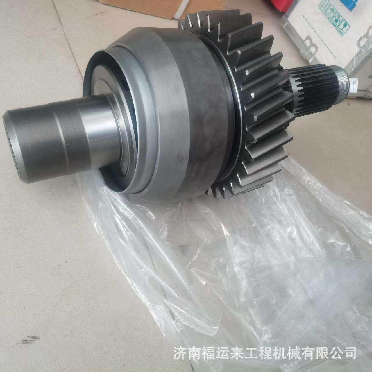 适用AZ9981320136 重汽豪沃AC16轴间差速器总成[AZ9981320136