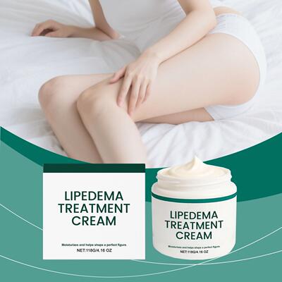 Moisturizing Cream: Hydrating care that provides lightweight